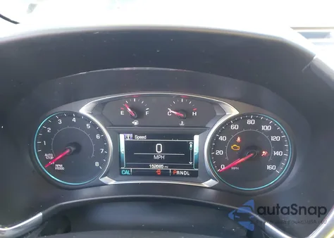 2018 Chevrolet Equinox Premier z USA, uszkodzony, nr VIN 3GNAXWEX4JS520423